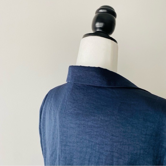 Casual Navy Blazer - Picture 4 of 10